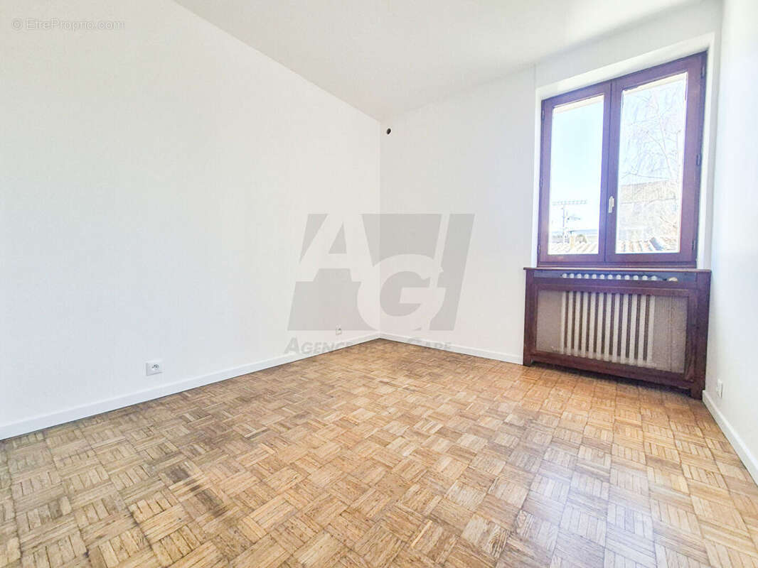 Appartement à CARRIERES-SUR-SEINE