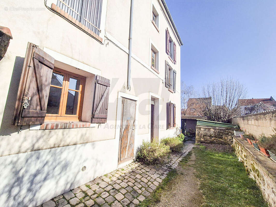 Appartement à CARRIERES-SUR-SEINE