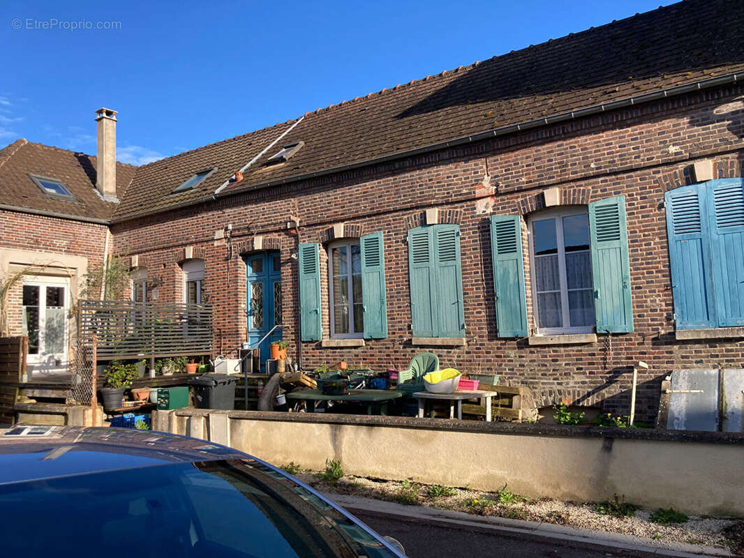 Appartement à AIX-EN-OTHE