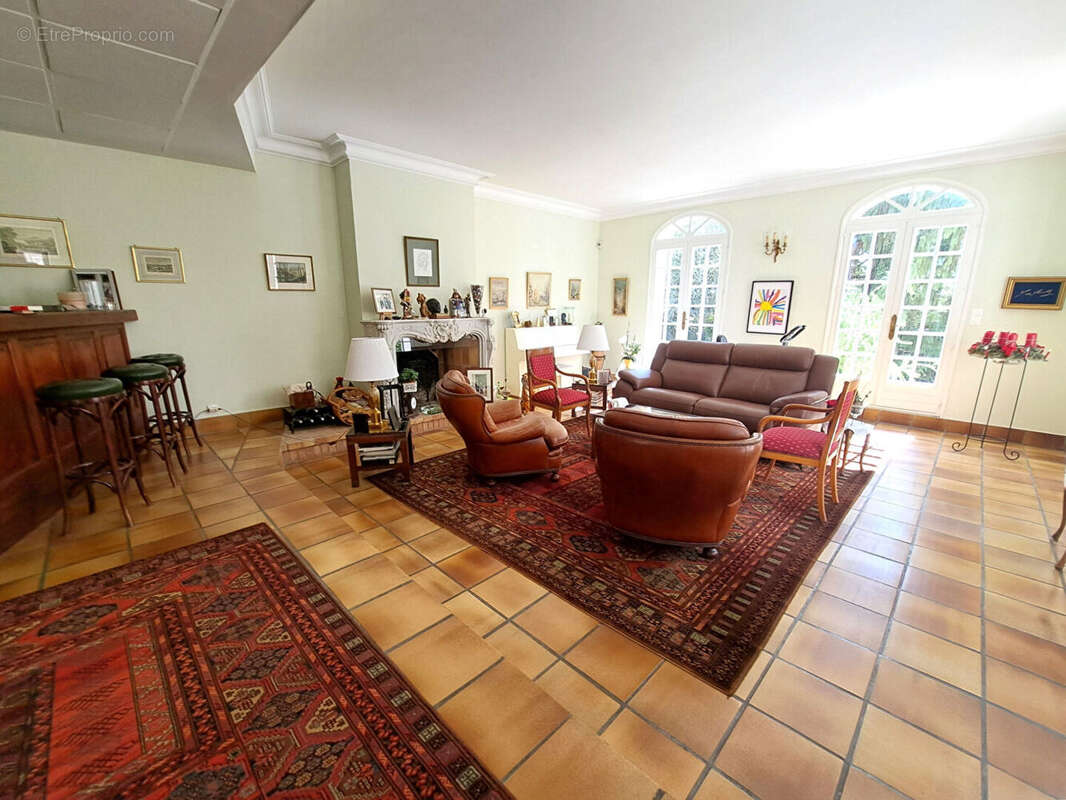 Maison à L&#039;ISLE-ADAM