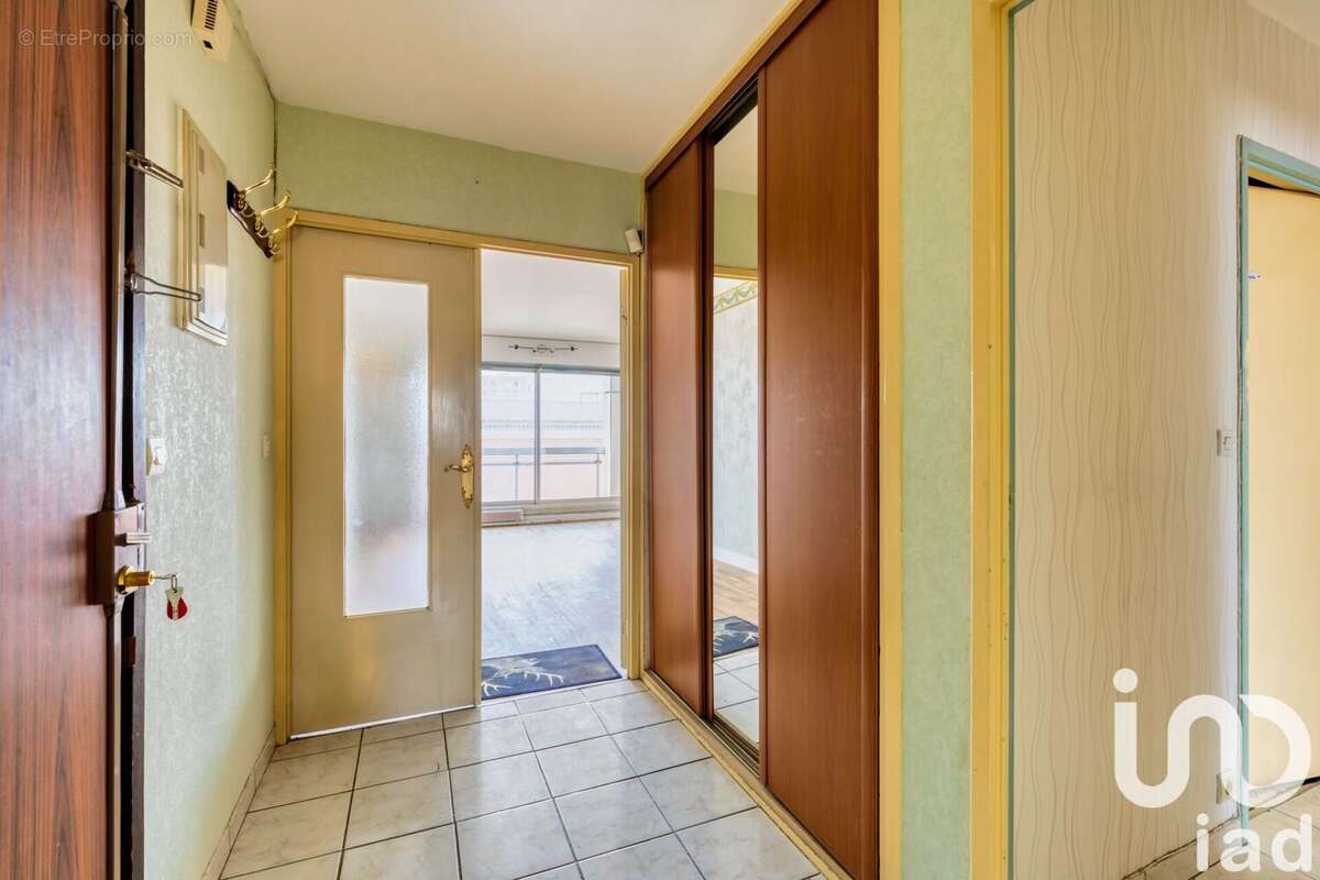 Photo 3 - Appartement à PARIS-19E