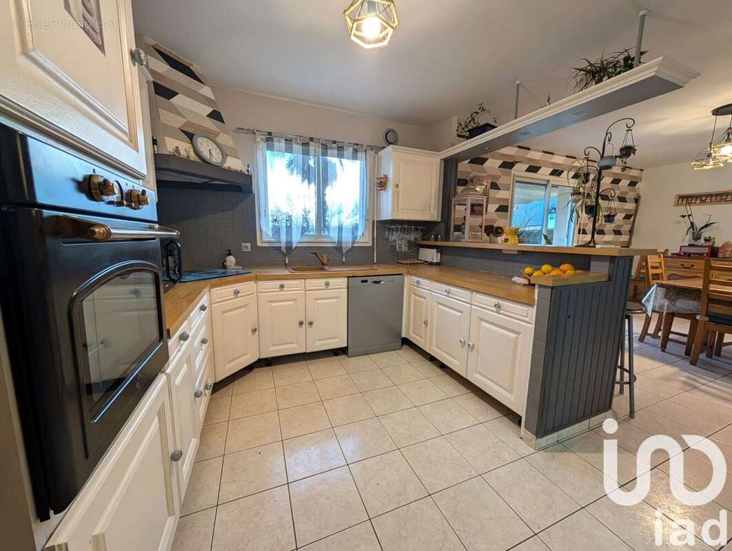 Photo 6 - Maison à LA CHAPELLE-AUX-FILTZMEENS