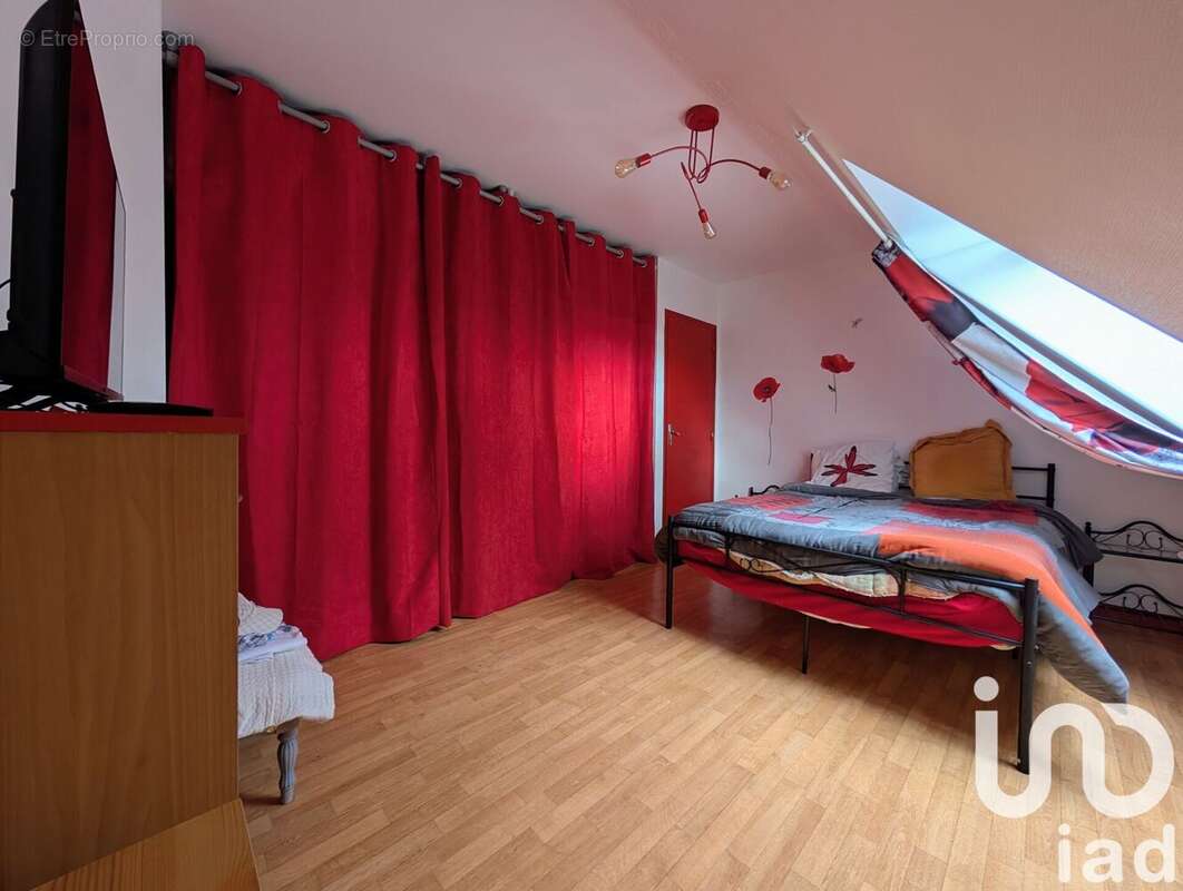 Photo 8 - Maison à LA CHAPELLE-AUX-FILTZMEENS