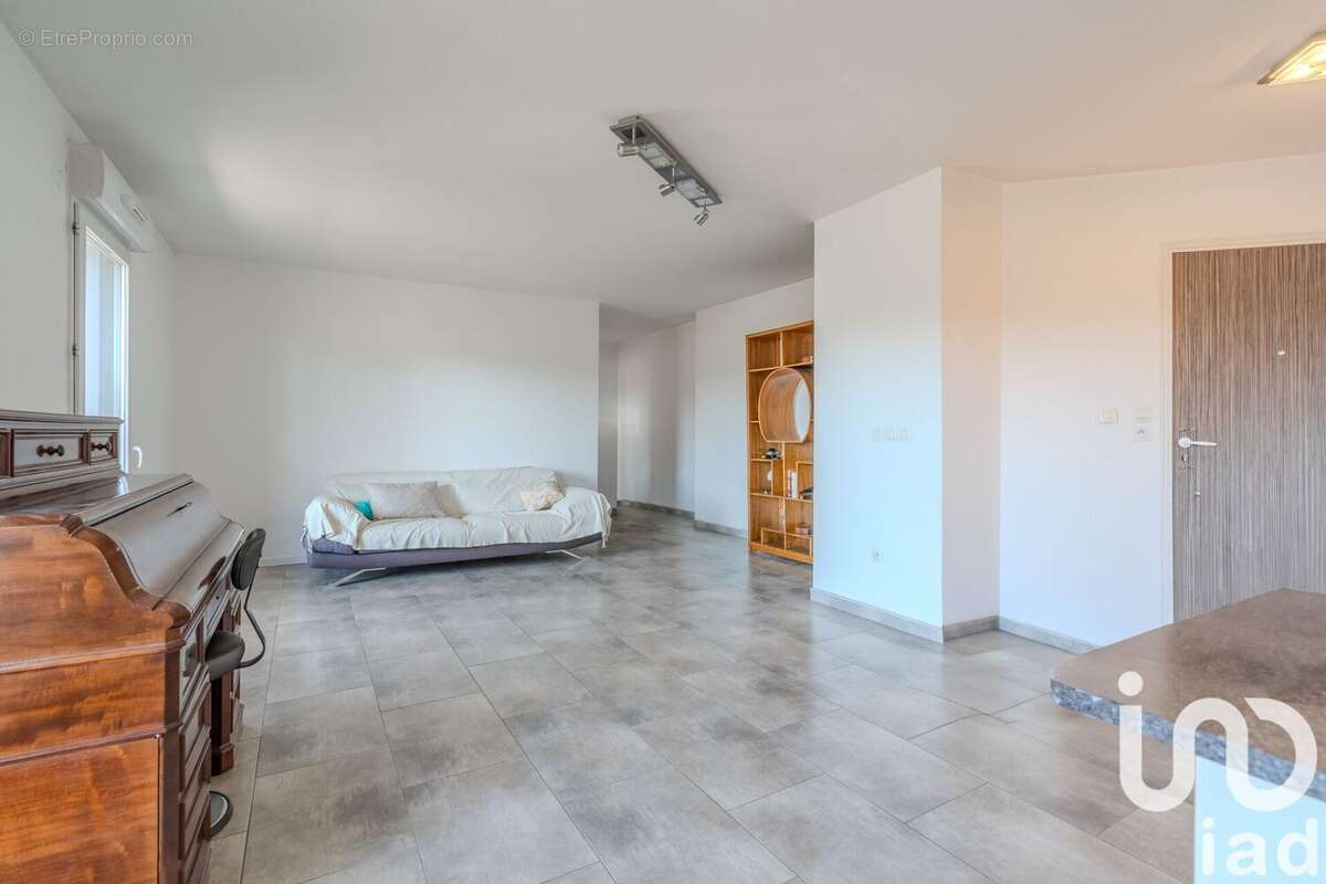 Photo 3 - Appartement à CHAMPS-SUR-MARNE