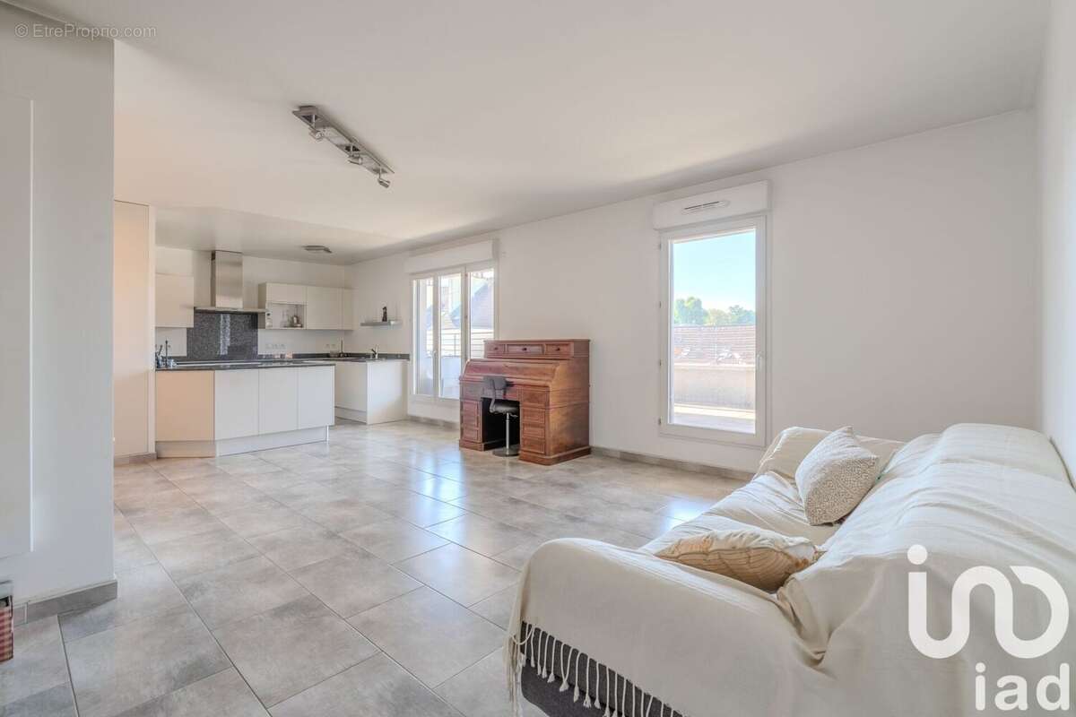 Photo 7 - Appartement à CHAMPS-SUR-MARNE