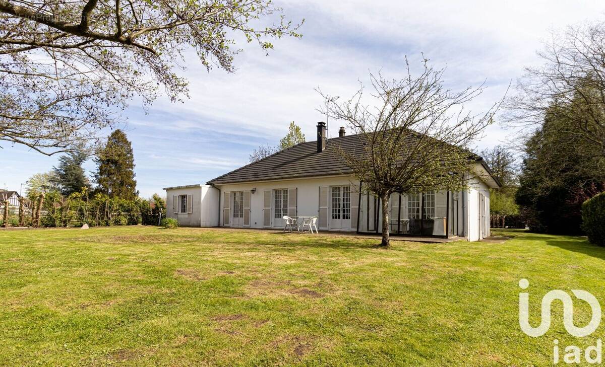 Photo 1 - Maison à AULNAY-SUR-ITON