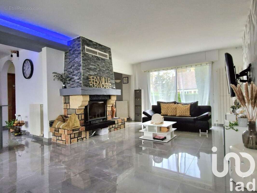 Photo 4 - Maison à TRIE-CHATEAU