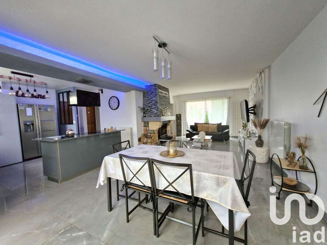 Photo 6 - Maison à TRIE-CHATEAU