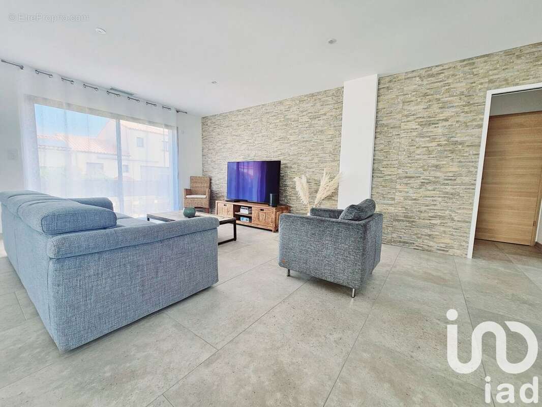 Photo 5 - Maison à VILLELONGUE-DE-LA-SALANQUE