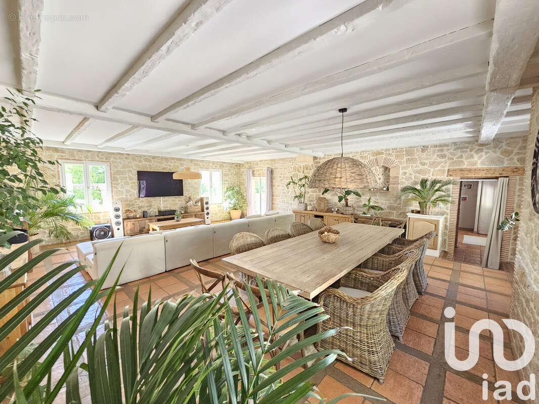 Photo 2 - Maison à LA MOTTE