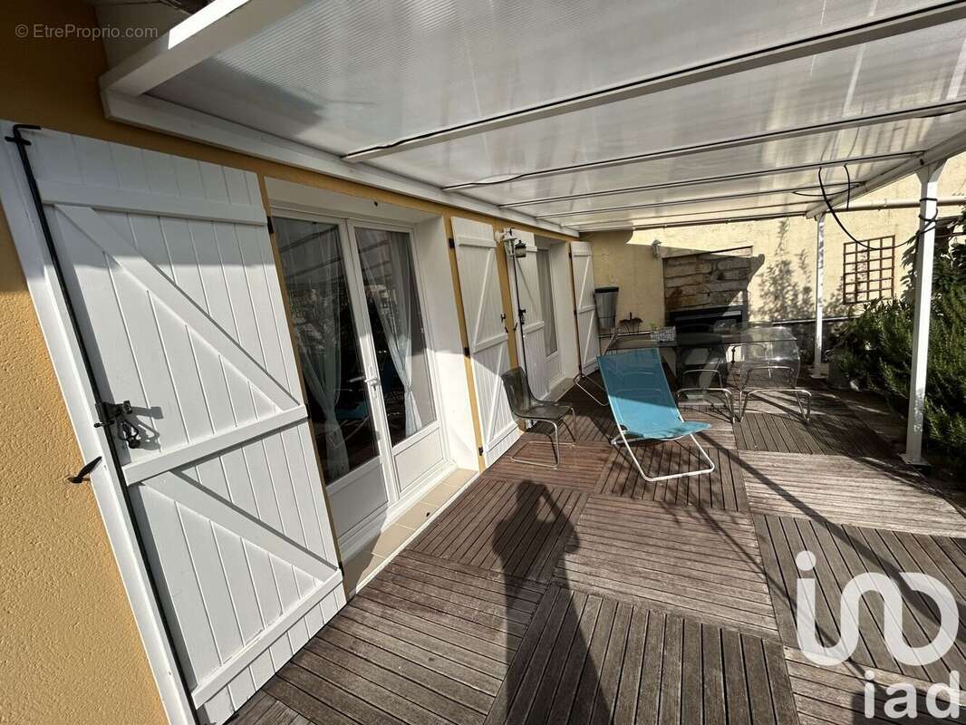 Photo 2 - Maison à NOGENT-L&#039;ARTAUD