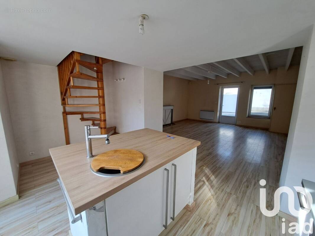 Photo 1 - Maison à LE POIRE-SUR-VIE