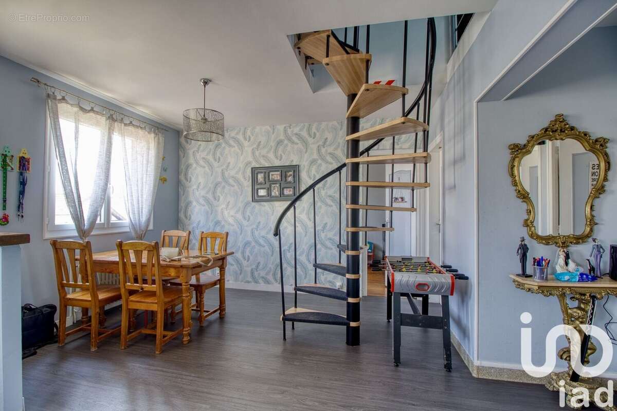 Photo 3 - Maison à FITZ-JAMES