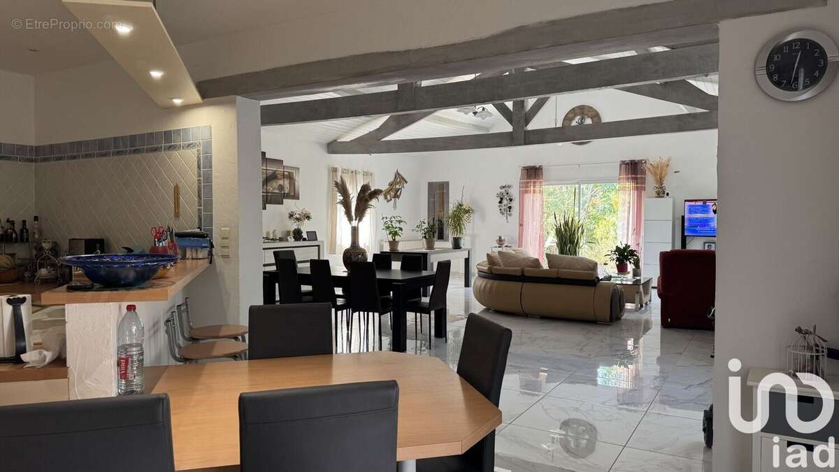 Photo 4 - Maison à BERSON