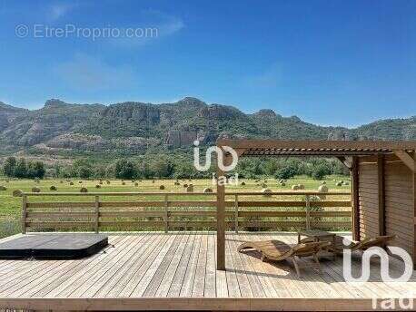 Photo 3 - Maison à LE MUY