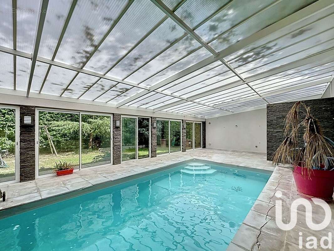 Photo 4 - Maison à CLAYE-SOUILLY