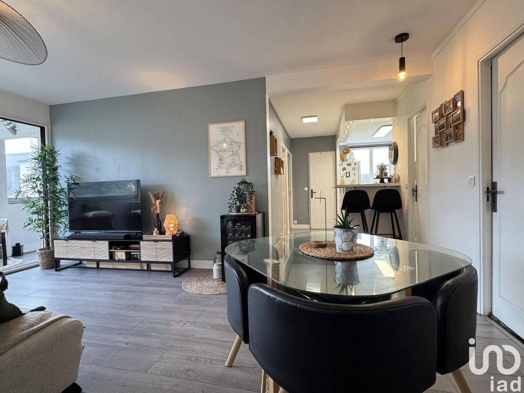 Photo 1 - Appartement à SUCY-EN-BRIE