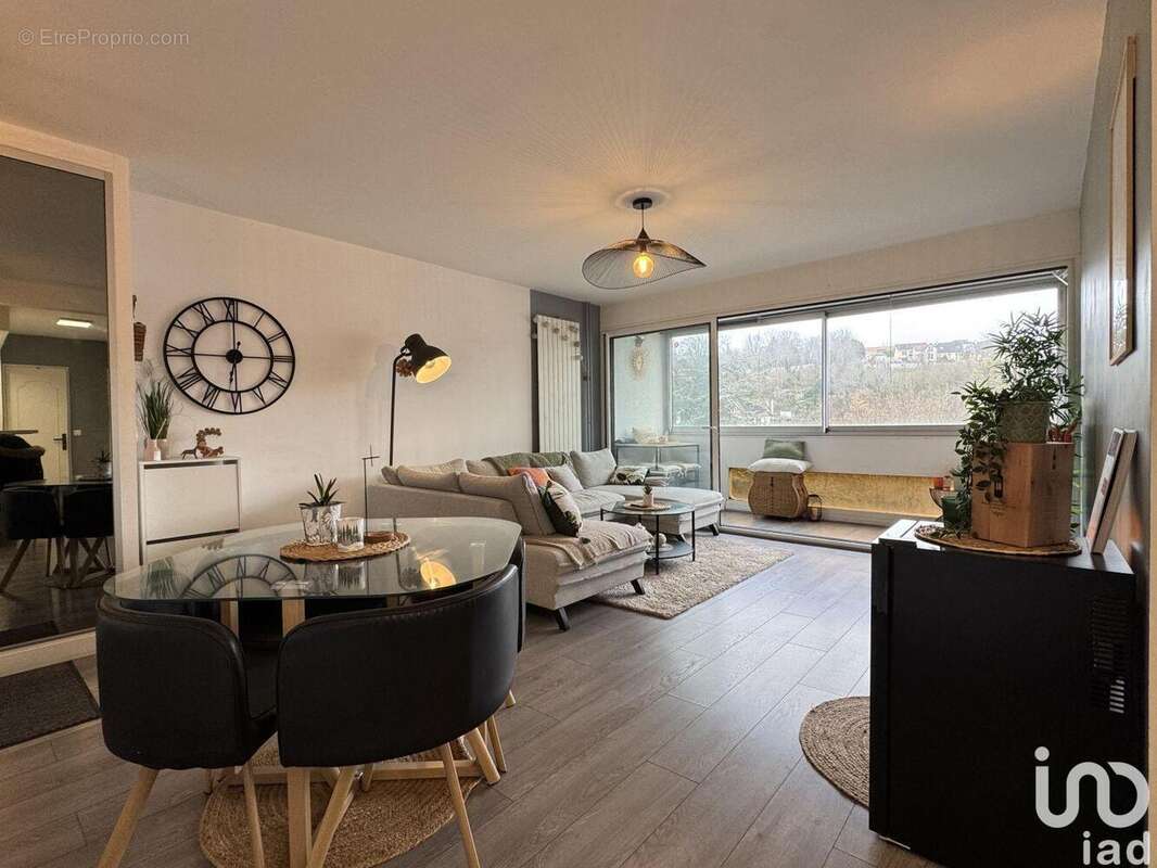 Photo 4 - Appartement à SUCY-EN-BRIE