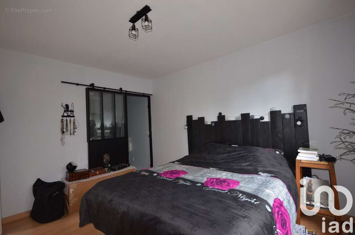 Photo 7 - Maison à VOISINS-LE-BRETONNEUX