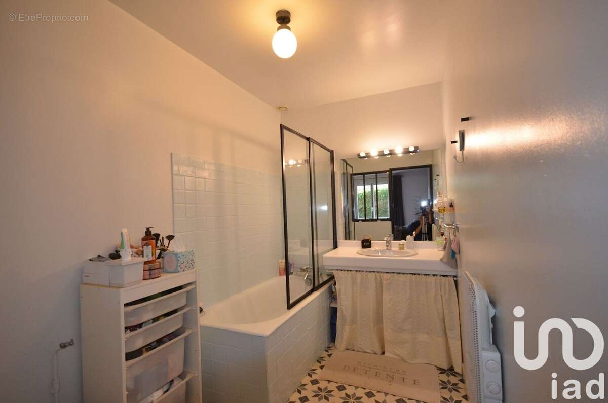 Photo 8 - Maison à VOISINS-LE-BRETONNEUX