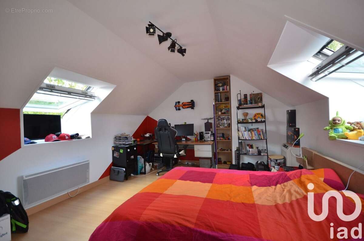 Photo 9 - Maison à VOISINS-LE-BRETONNEUX