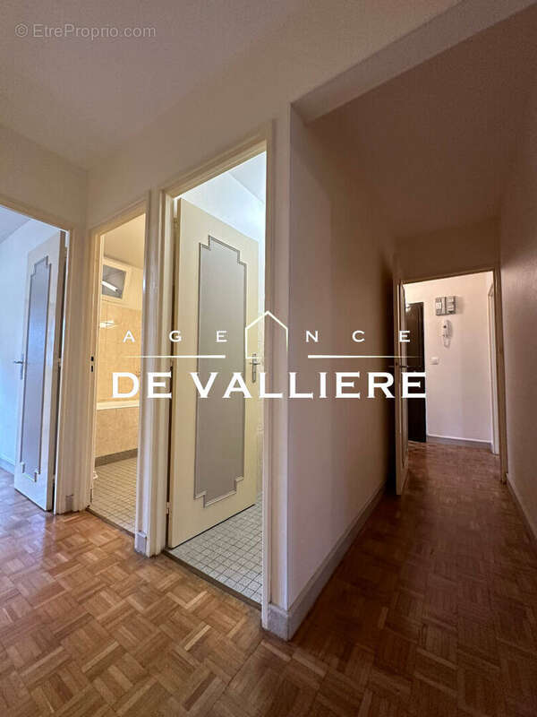 Appartement à NANTERRE
