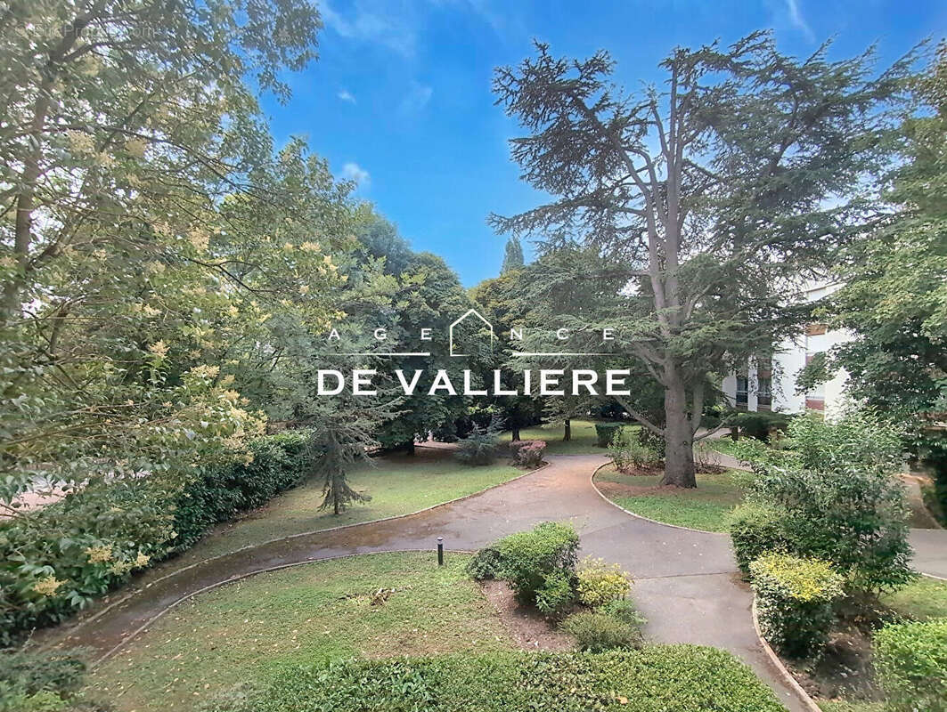 Appartement à RUEIL-MALMAISON