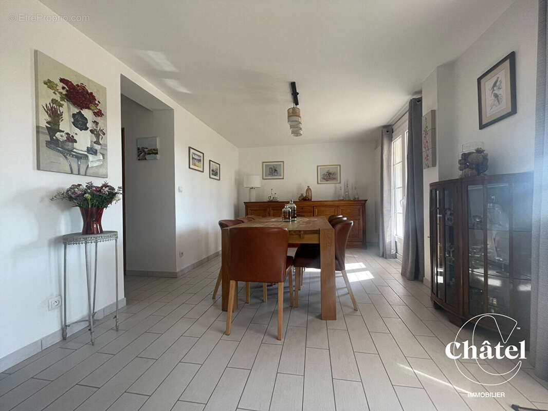 Maison à FRESNOY-LE-LUAT