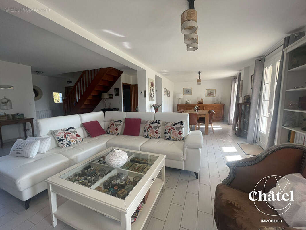 Maison à FRESNOY-LE-LUAT