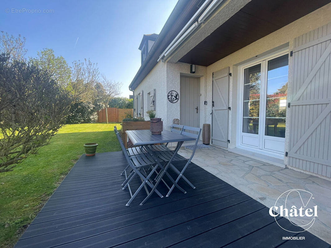 Maison à FRESNOY-LE-LUAT