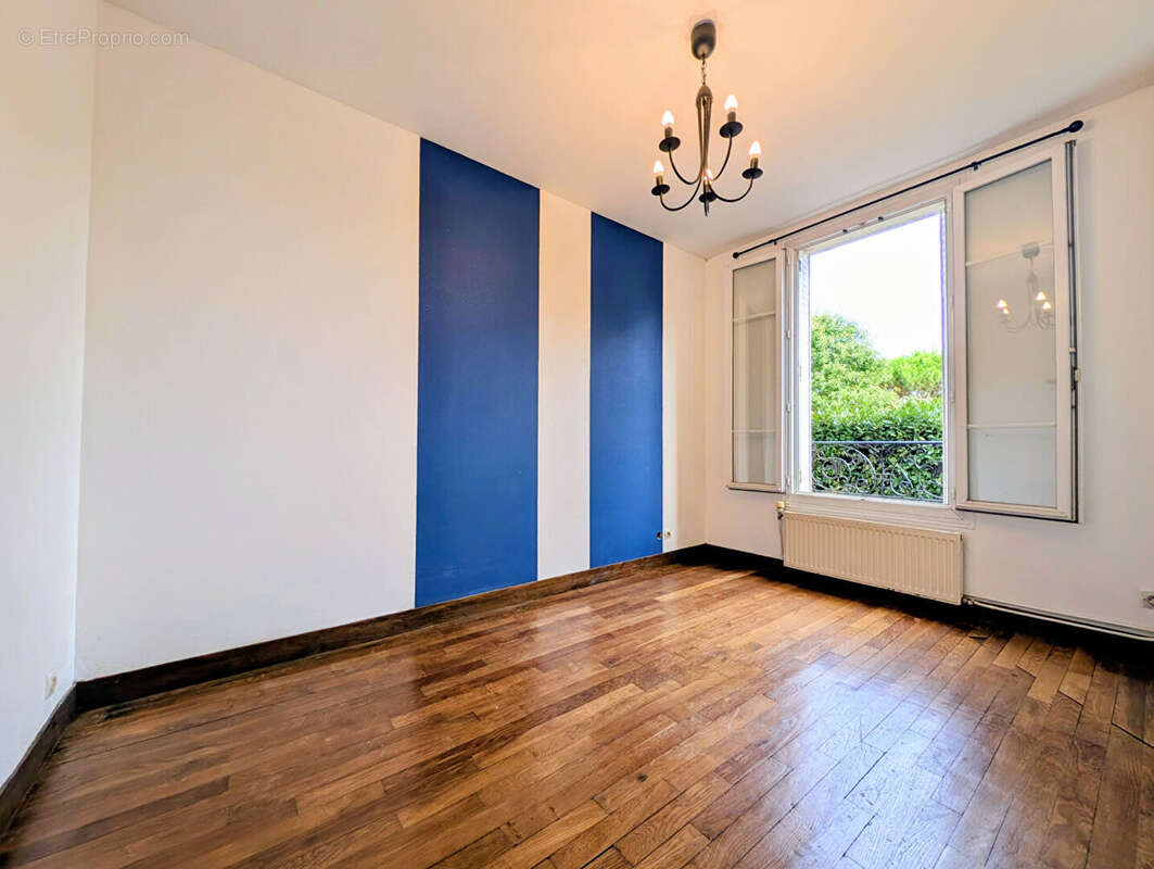 Appartement à MAISONS-LAFFITTE