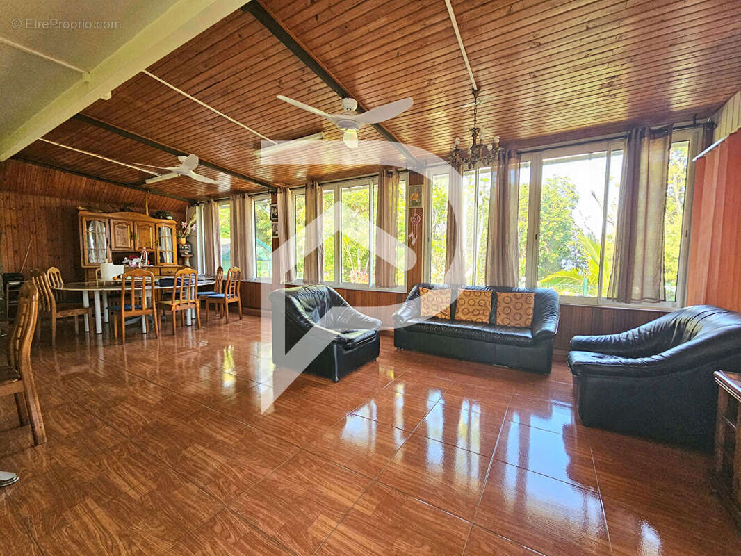 Maison à SAINT-LOUIS