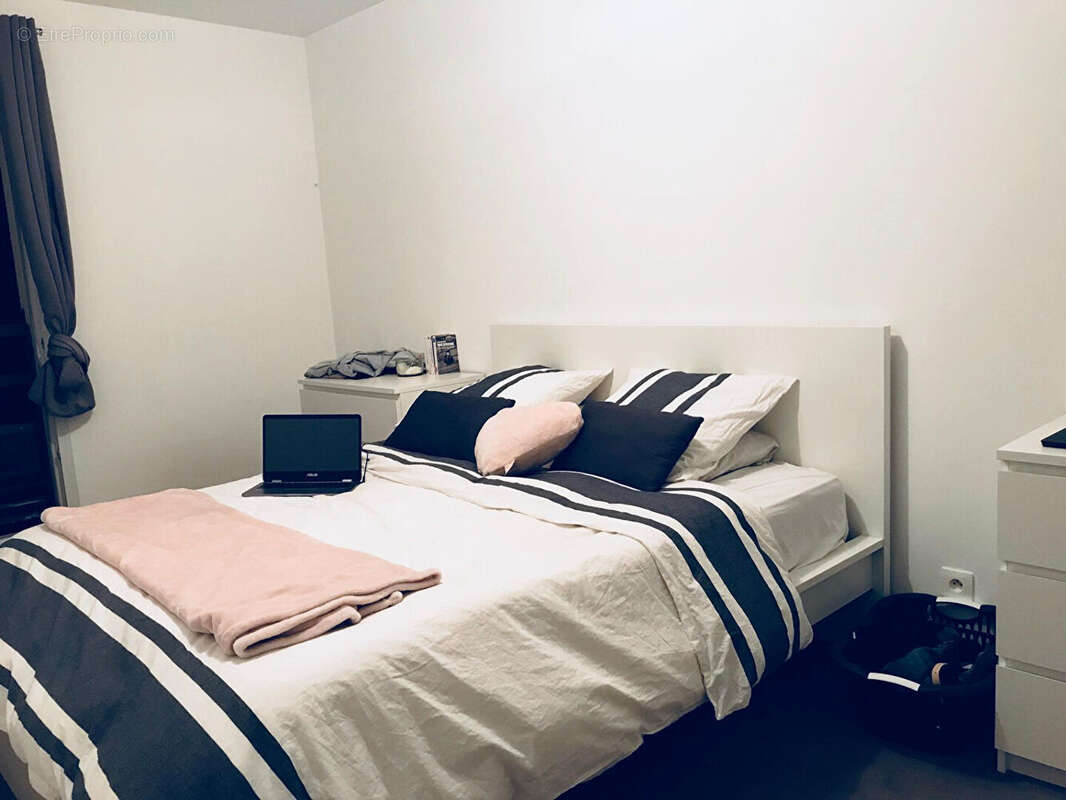 Appartement à SAINT-PIERRE-DU-PERRAY