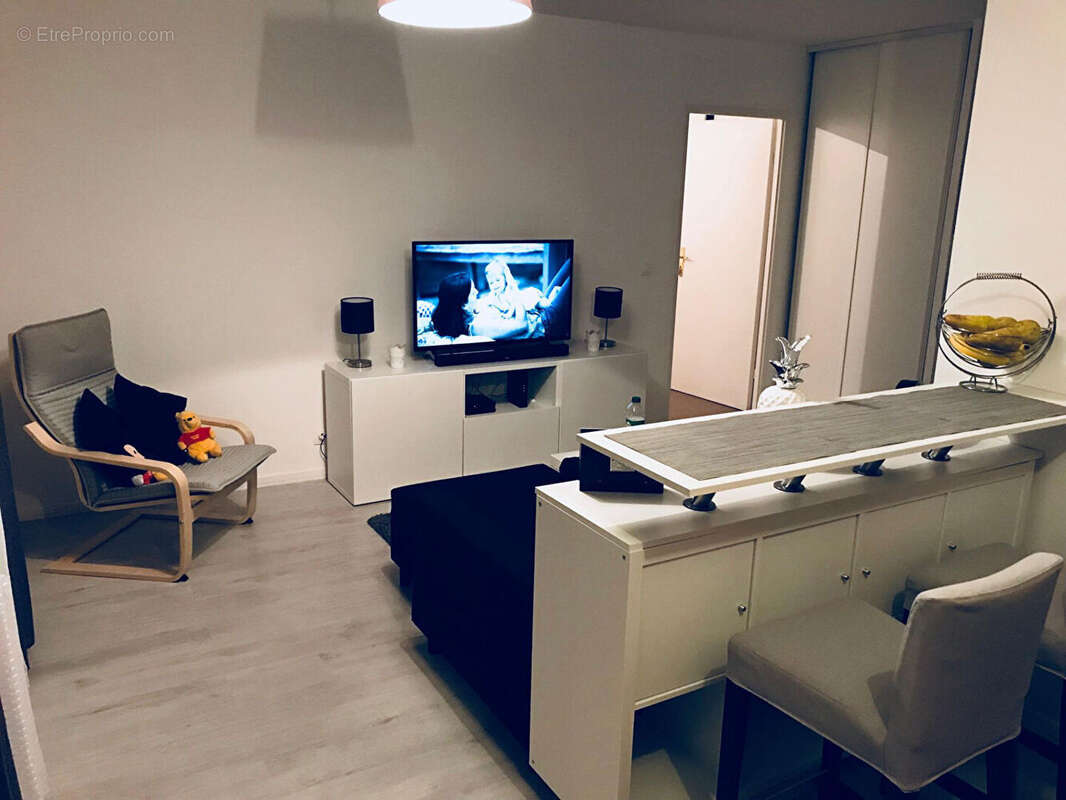 Appartement à SAINT-PIERRE-DU-PERRAY