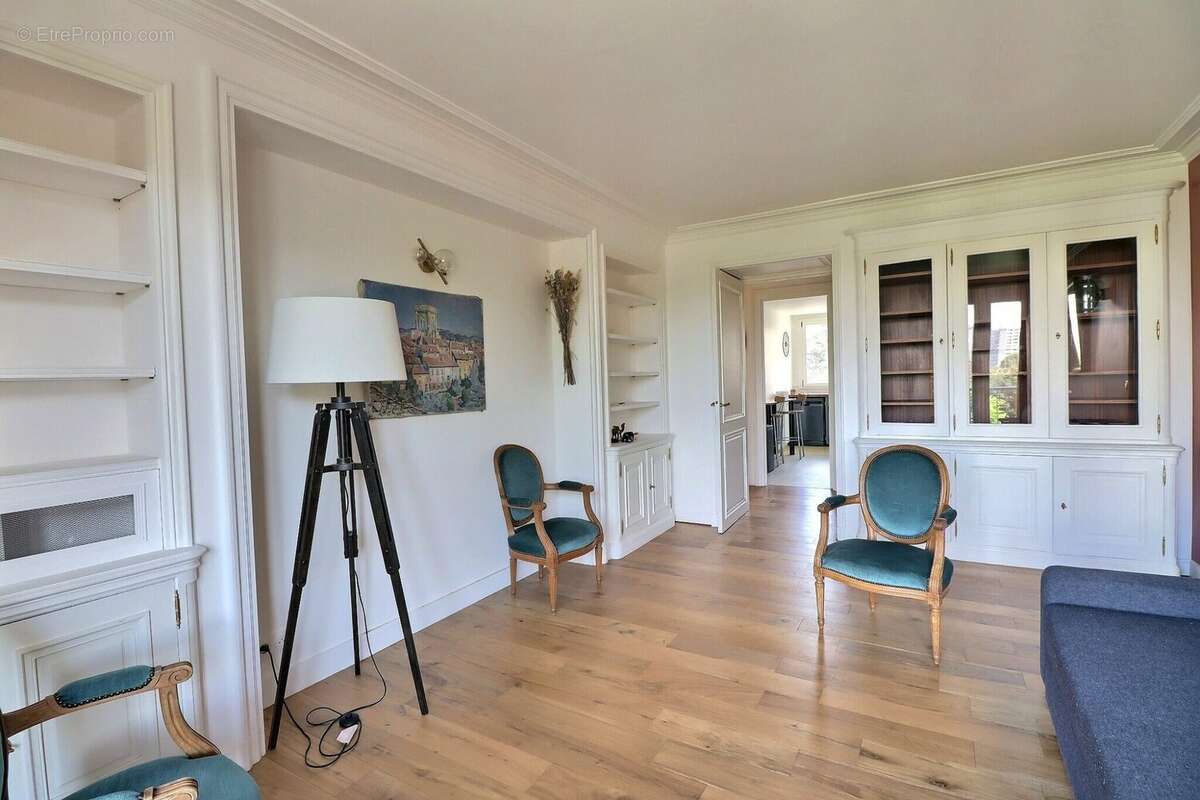 Appartement à CHATILLON