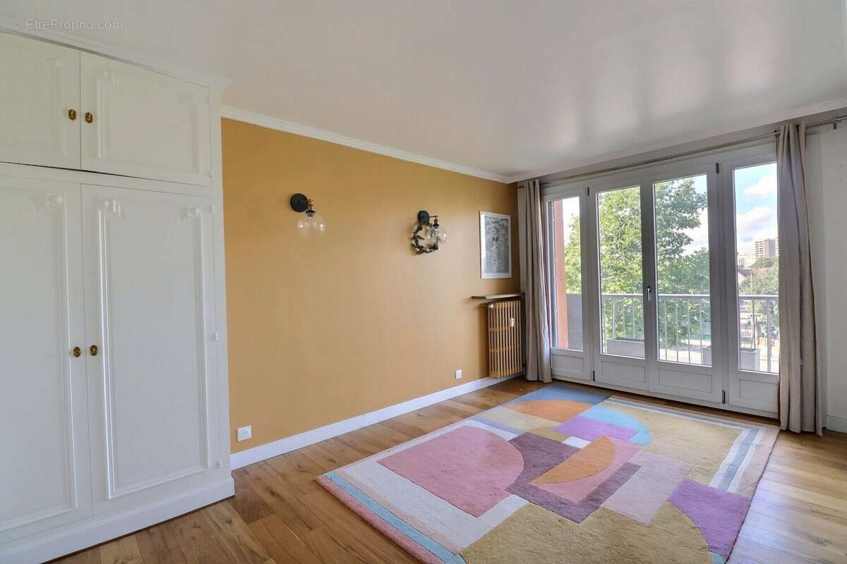 Appartement à CHATILLON