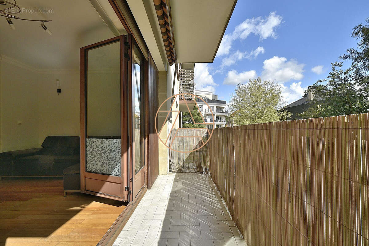 Appartement à SAINT-MAUR-DES-FOSSES