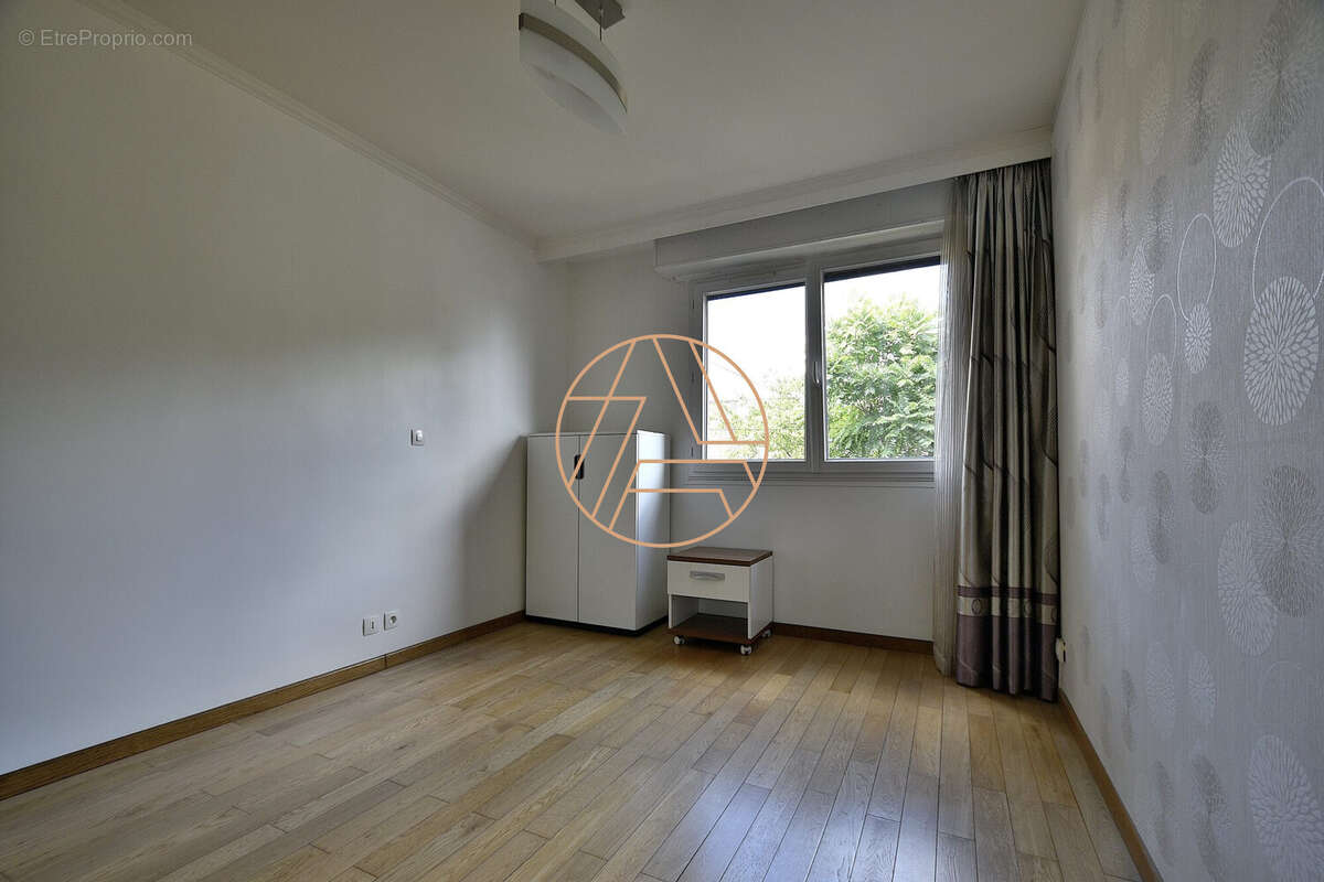 Appartement à SAINT-MAUR-DES-FOSSES