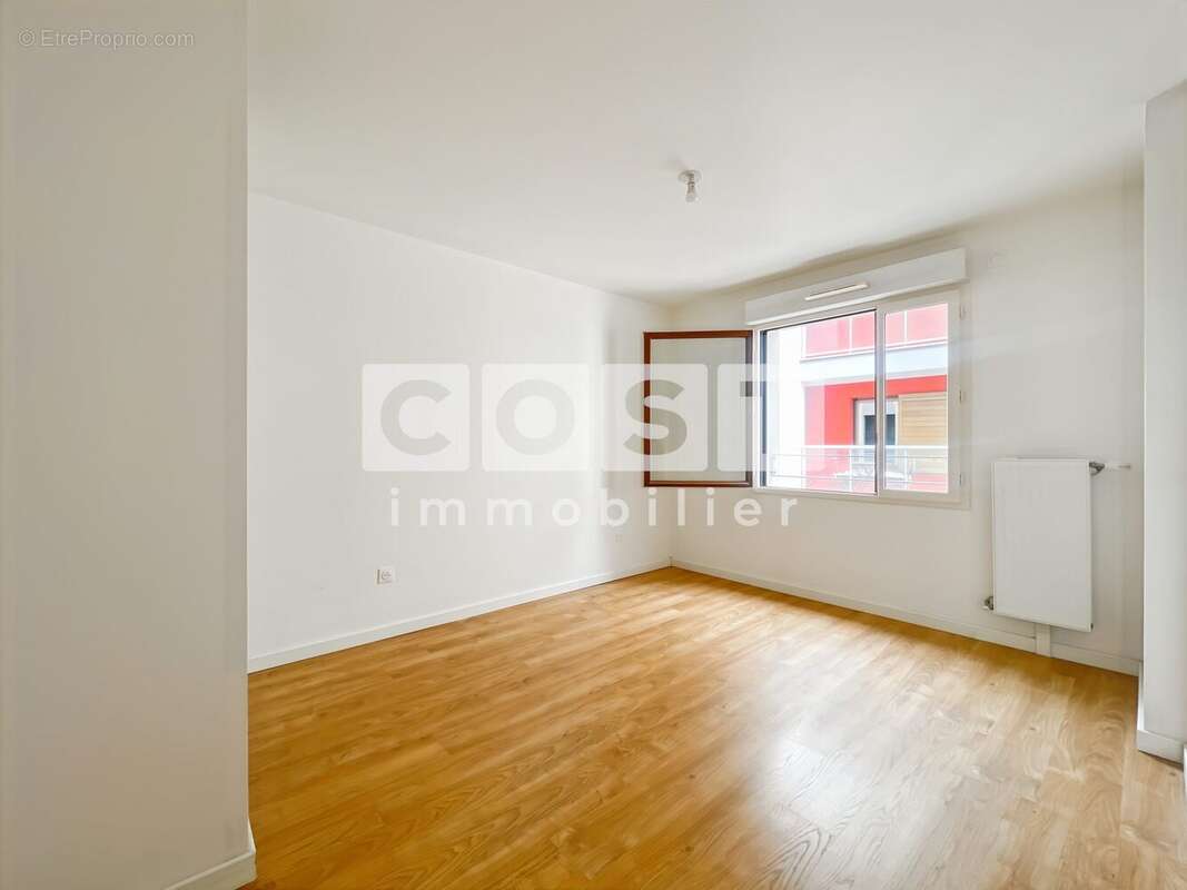 Appartement à BOIS-COLOMBES