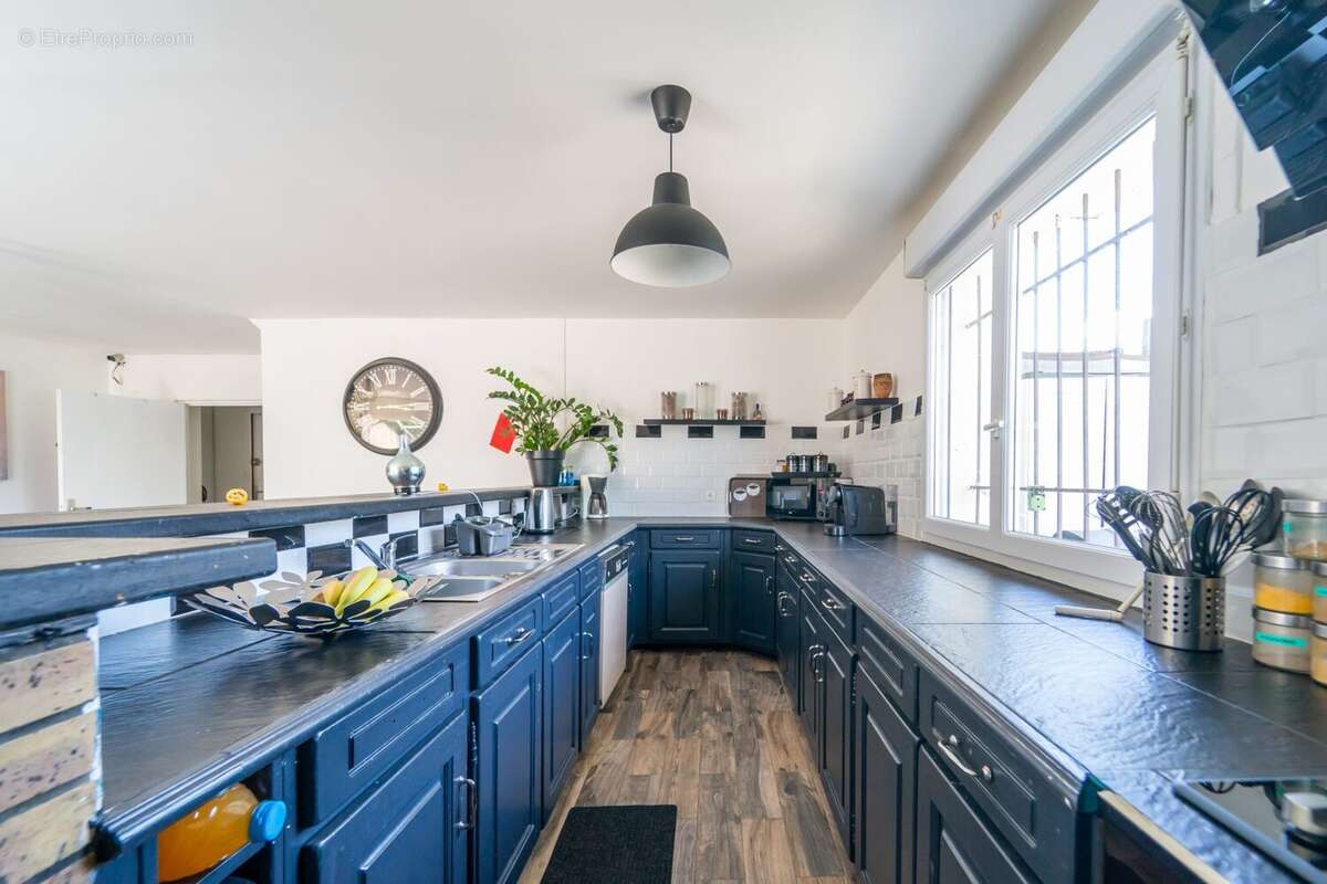 Cuisine - Appartement à TRILBARDOU