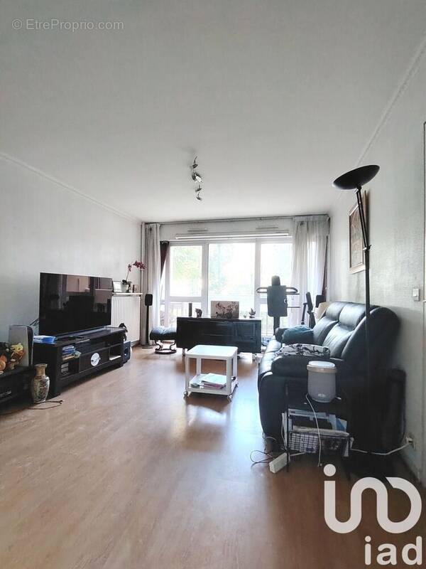 Photo 1 - Appartement à LES ULIS