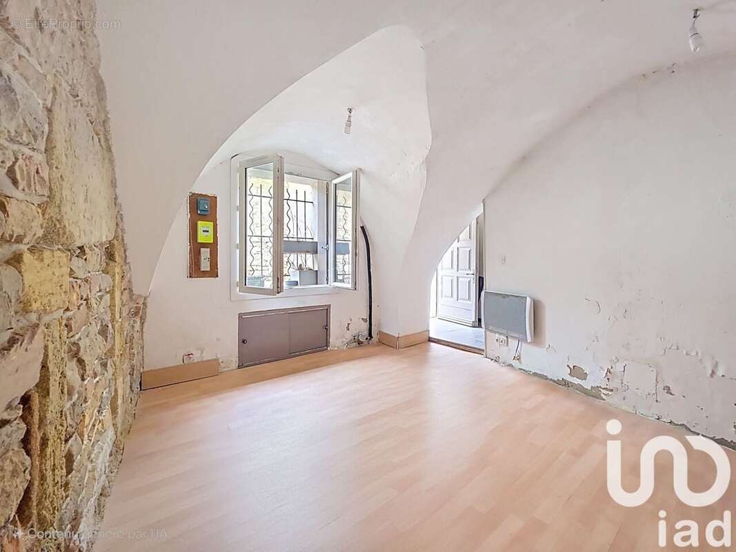 Photo 2 - Maison à BERNIS