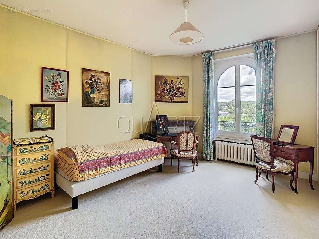 Maison à LE CHESNAY