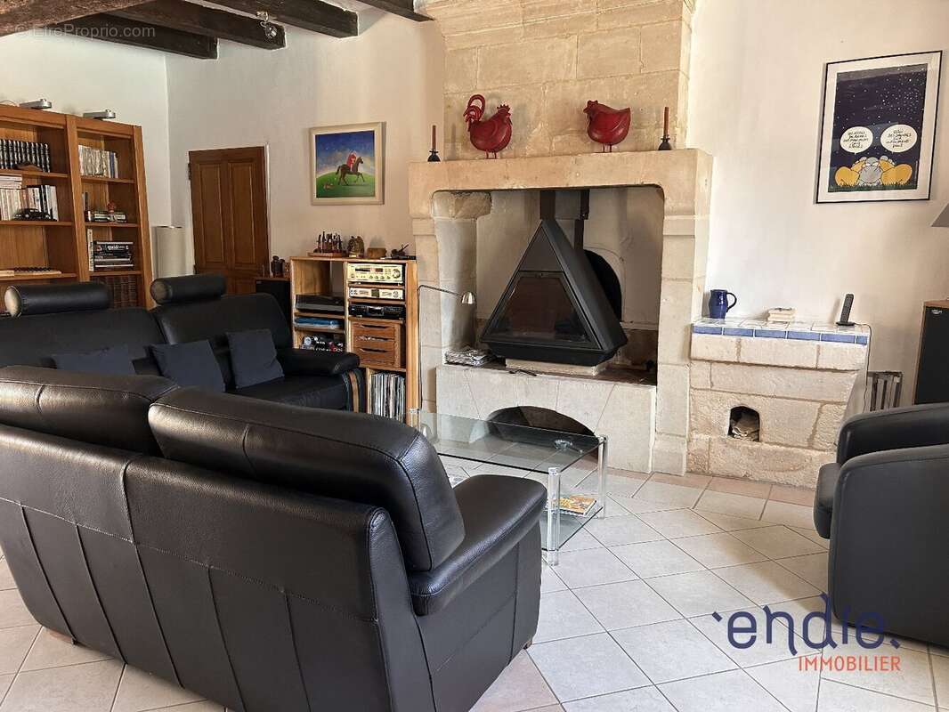 Maison à CHEMILLE-SUR-INDROIS