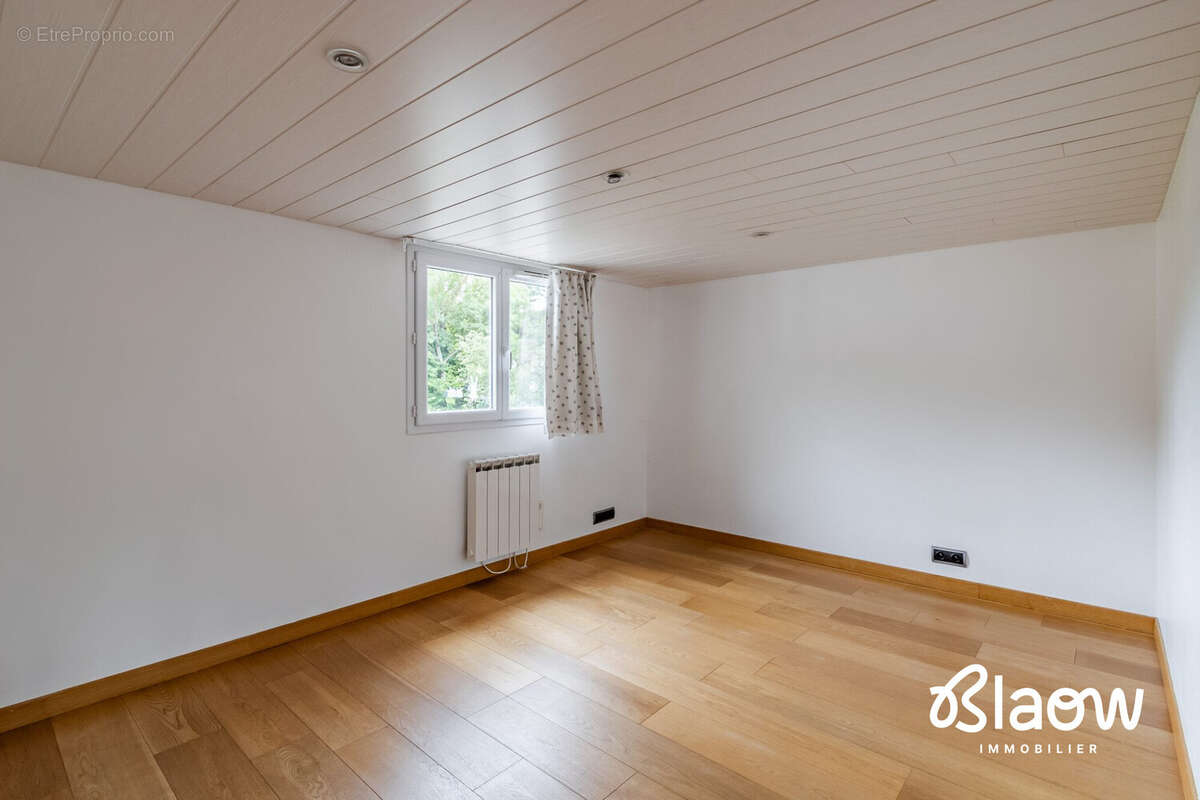 Appartement à SAINT-PAUL-EN-JAREZ