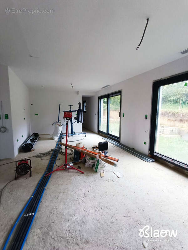 Maison à SAINT-LAURENT-DE-MURE