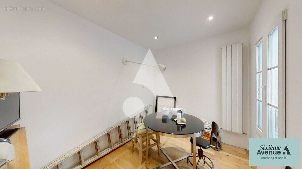 Appartement à LA GARENNE-COLOMBES