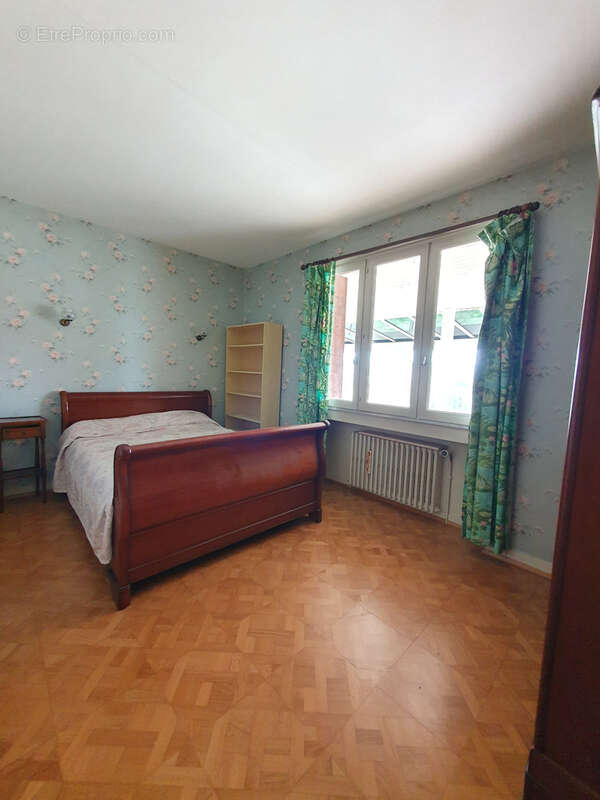 Maison à SAINT-MARTIN-LA-PLAINE