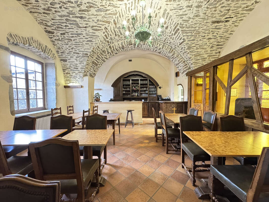 Maison à SAINTE-CROIX-EN-JAREZ