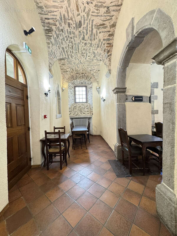 Maison à SAINTE-CROIX-EN-JAREZ